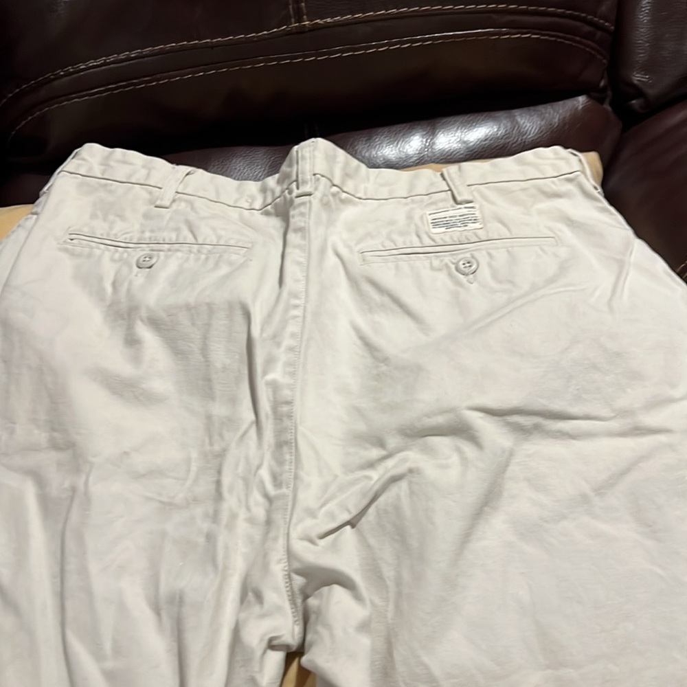 American Eagle size 35 men’s shorts - Picture 3 of 3